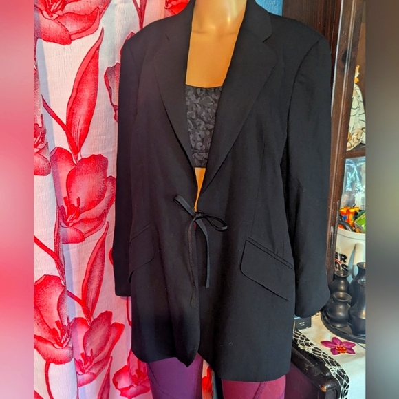 Escada Elegant Black Women's Blazer - Picture 1 of 6